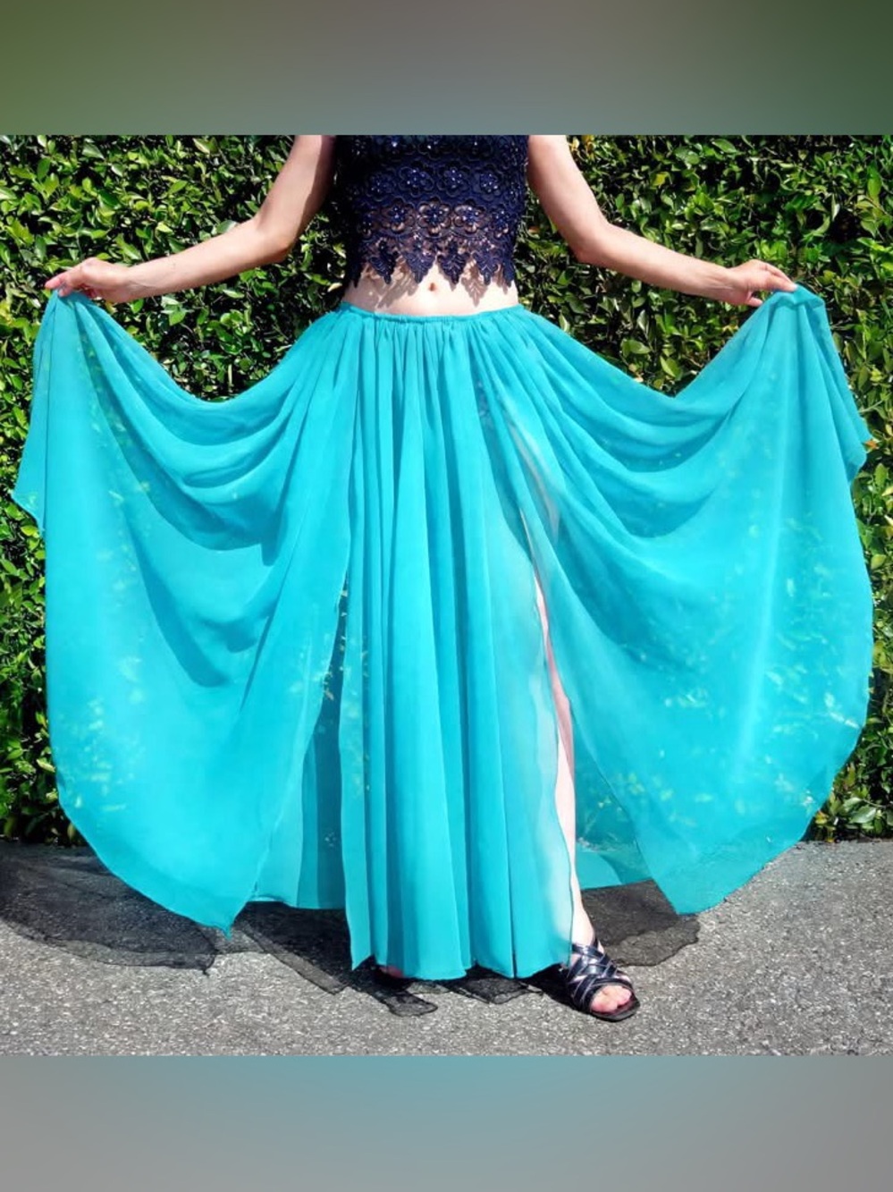 Light-Blue Chiffon Skirt with 2 slits. Ameynra design. New